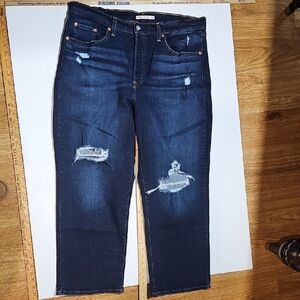 Levi's Women's Buttonfly Distressed Straight Leg Jeans. Dk Blue 18W M 30" Inseam